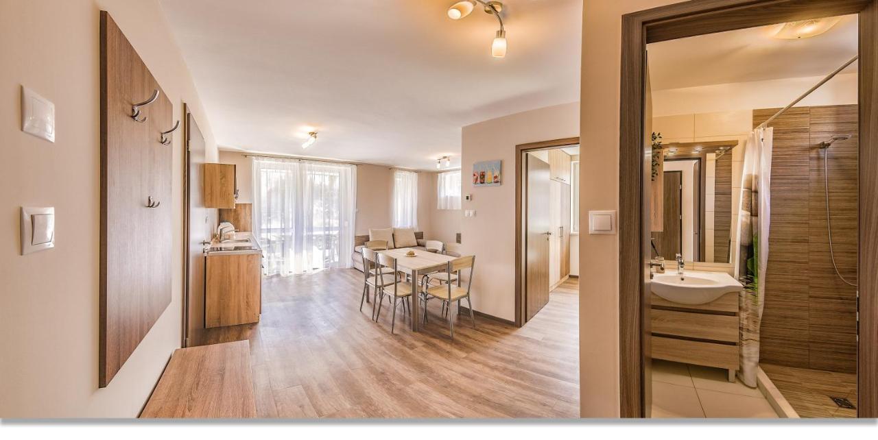 Barka Apartmanok Siofok Luaran gambar